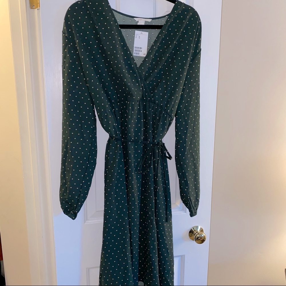 H&M maternity/nursing dress